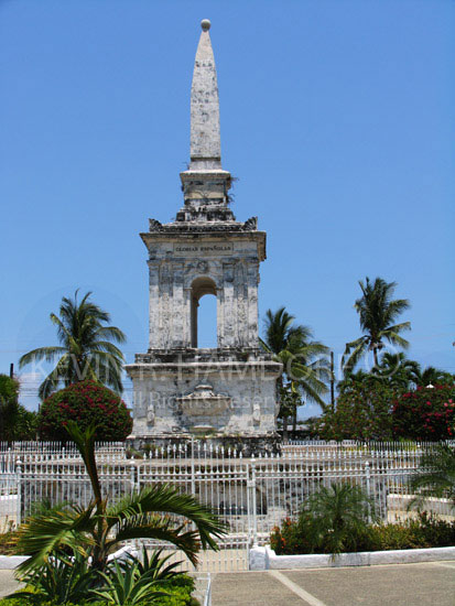 Magellan's monument, Cebu, Philippines. (PHCeb4353)