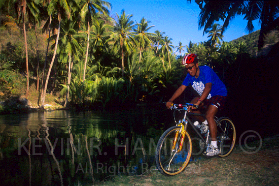 Biking, Cebu, Philippines. (PHCeb033)